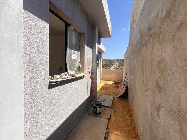 #32 - Casa para Venda em Lagoa Santa - MG