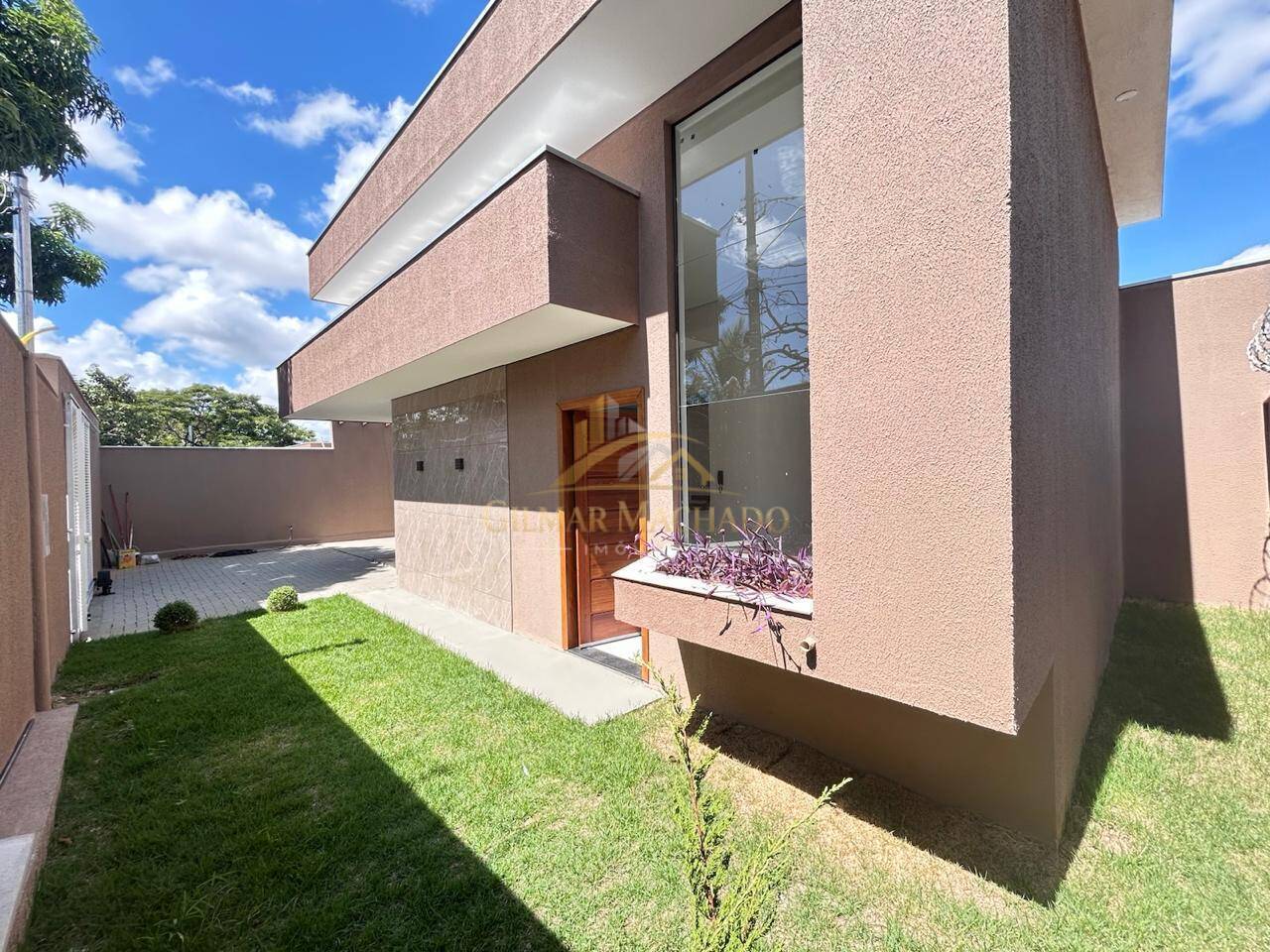 Casa, 3 quartos, 166 m² - Foto 2