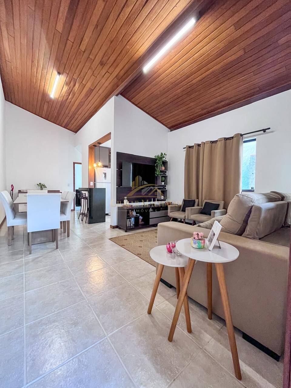 Casa, 3 quartos, 157 m² - Foto 1
