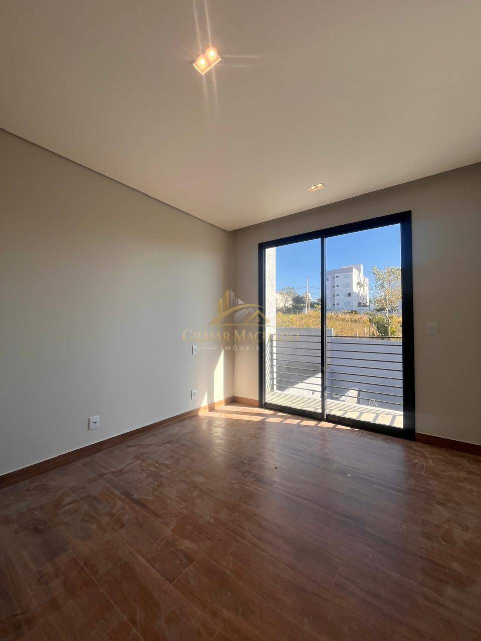 Casa, 3 quartos, 220 m² - Foto 12