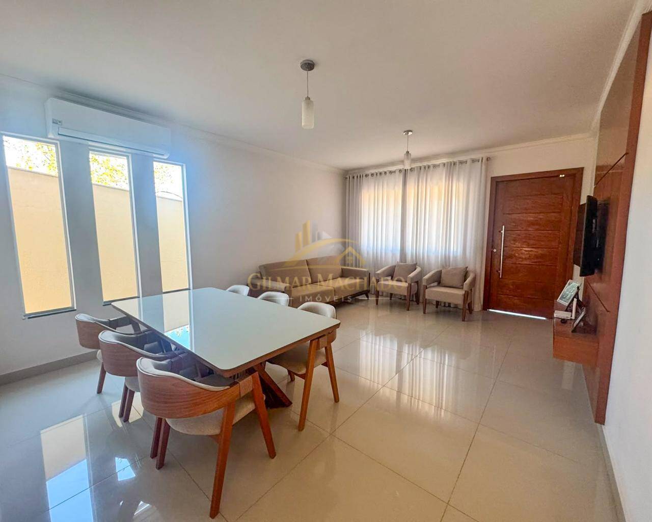 Casa, 3 quartos, 216 m² - Foto 4