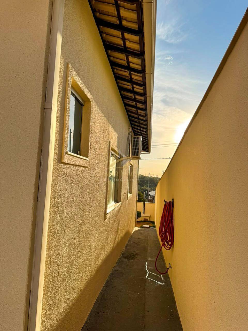 Casa, 3 quartos, 216 m² - Foto 8